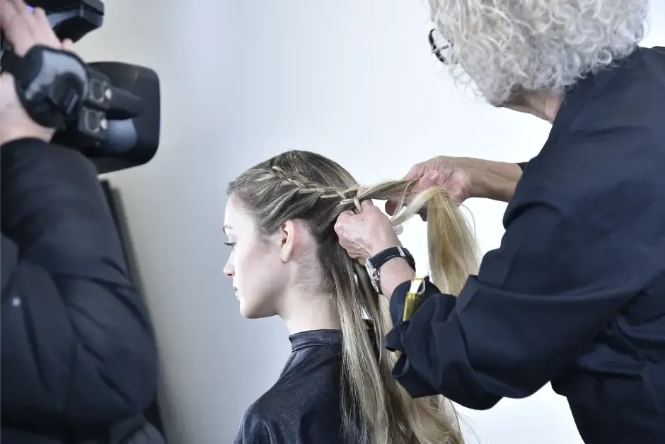 Capelli raccolti: acconciature eleganti da cerimonia