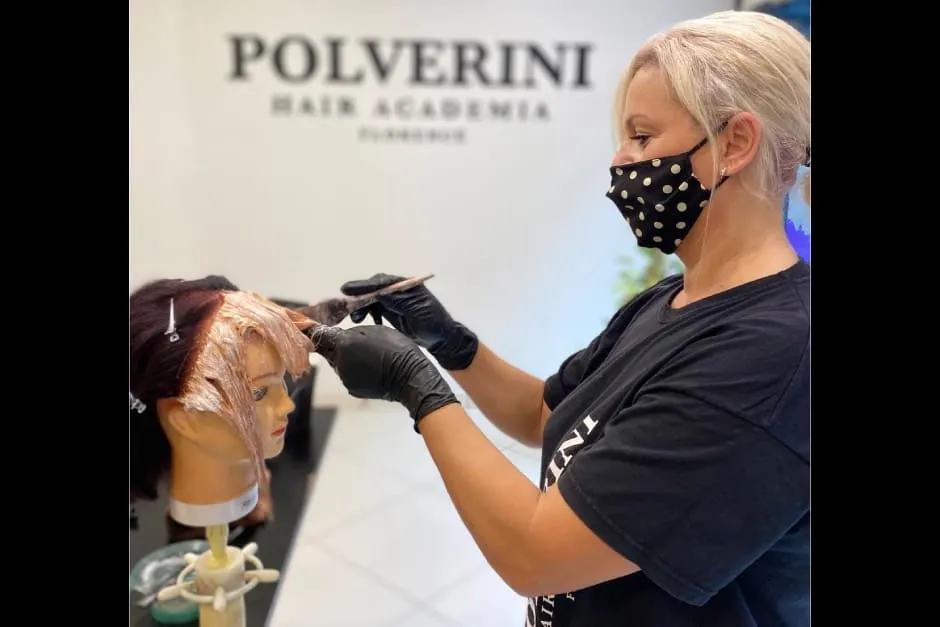 Lavoro come parrucchiera: conosciamo la nostra studentessa Hava