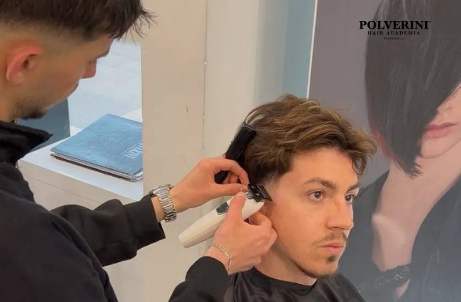 Punto luce capelli uomo: il dettaglio conta