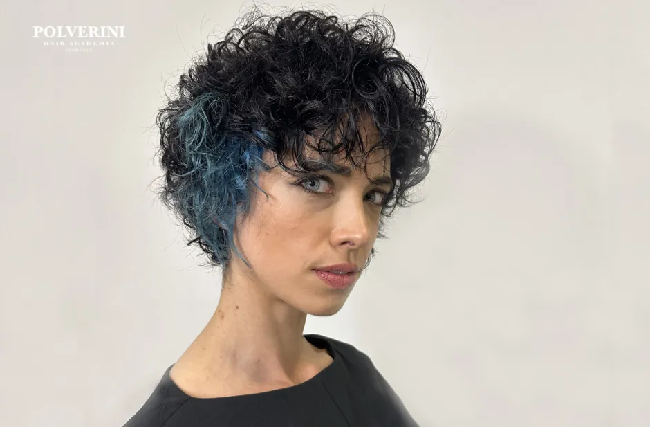 Taglio corto capello riccio: come realizzarlo step by step!
